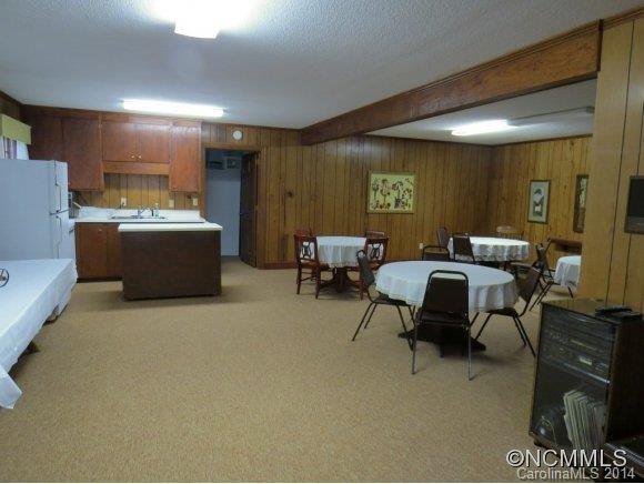 718 Union Road Rutherfordton, NC 28139 - Photo 21 of 24 a living room with furniture