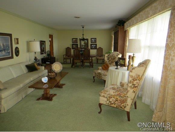 718 Union Road Rutherfordton, NC 28139 - Photo 7 of 24 a living room with furniture pool table and a large window