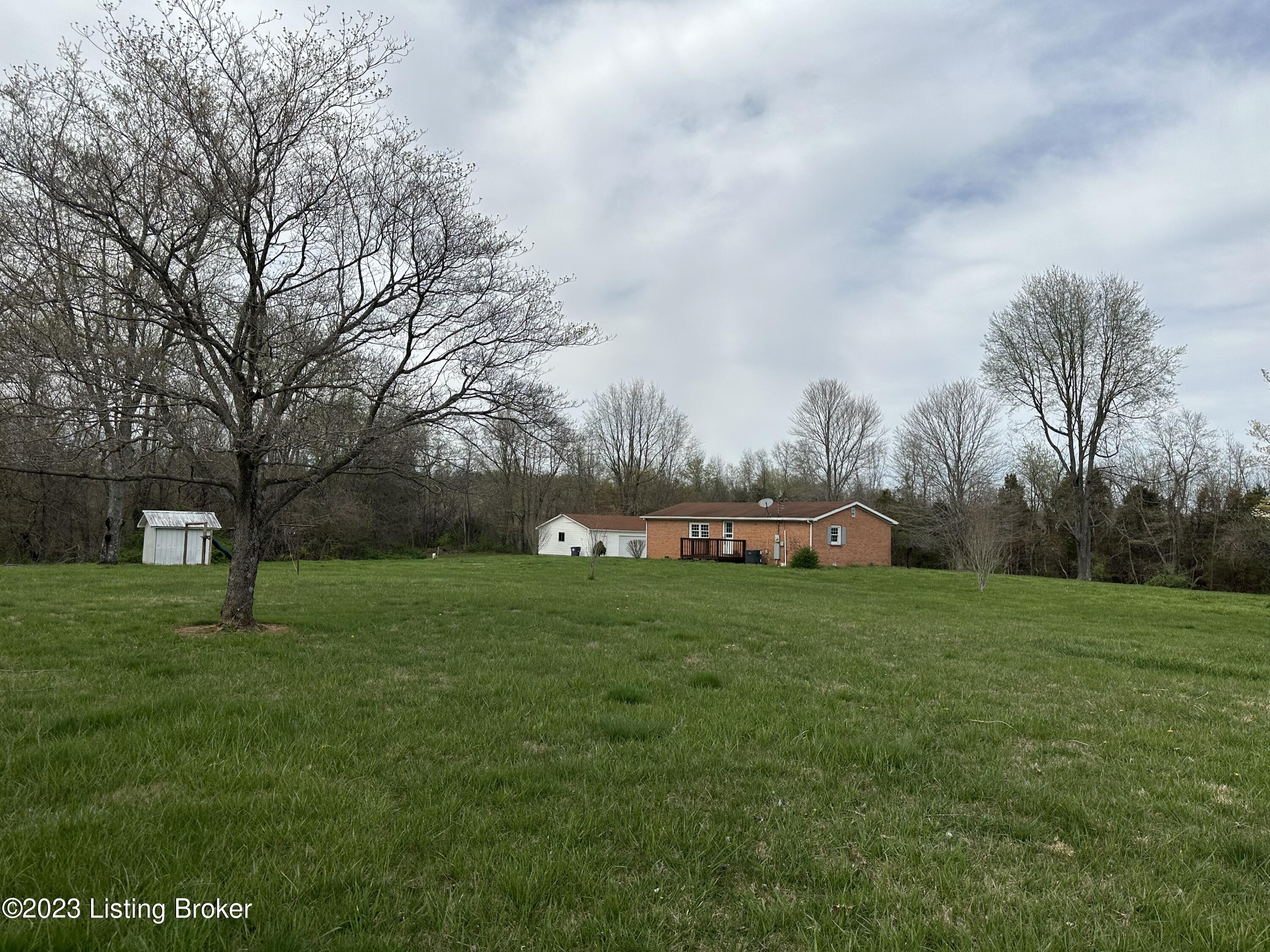 165 Fallen Road Guston, KY 40142 - Photo 7 of 28 46A62469-7346-41EA-BB12-DED4F5C114C2