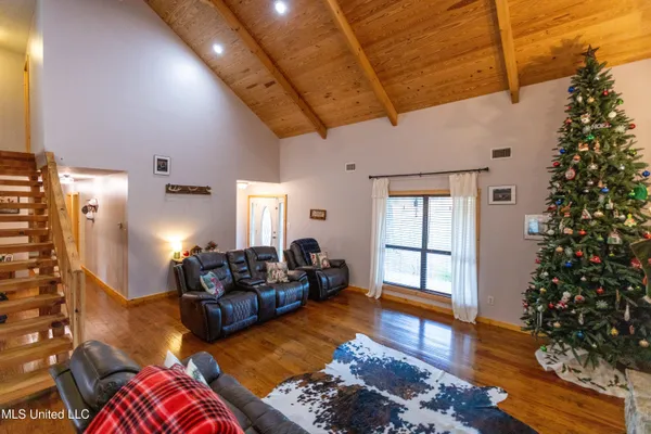 $425,000 | 119 Tadpole Lane, Lucedale, MS 39452