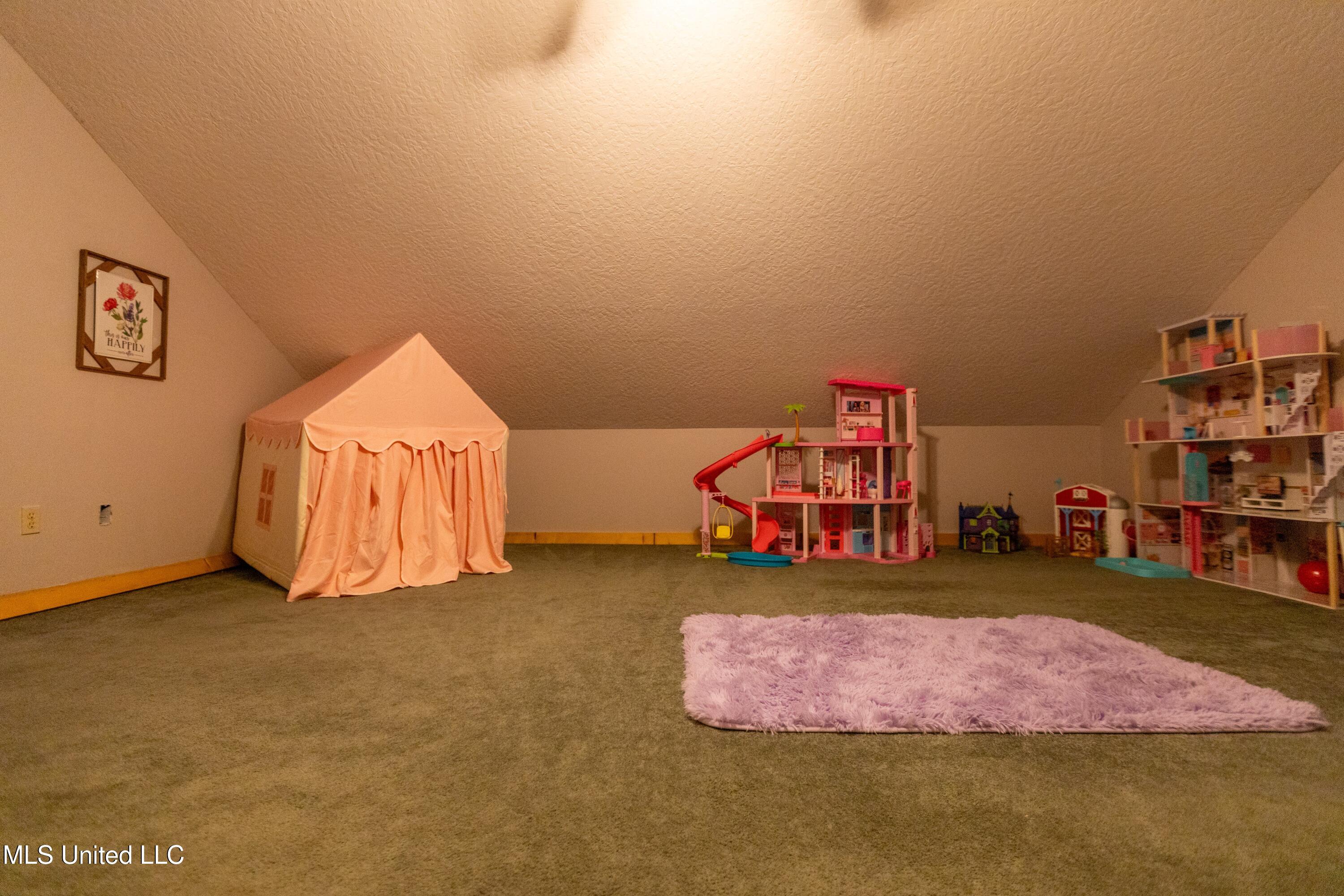 119 Tadpole Lane Lucedale, MS 39452 - Photo 23 of 32 tadpole lane upstairs br 1