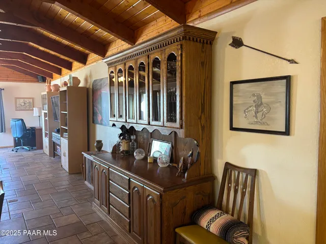 $325,000 | 22650 Railroad Avenue, Seligman, AZ 86337