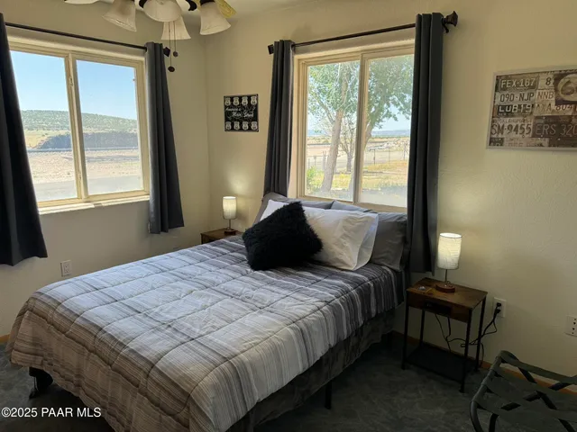 $325,000 | 22650 Railroad Avenue, Seligman, AZ 86337