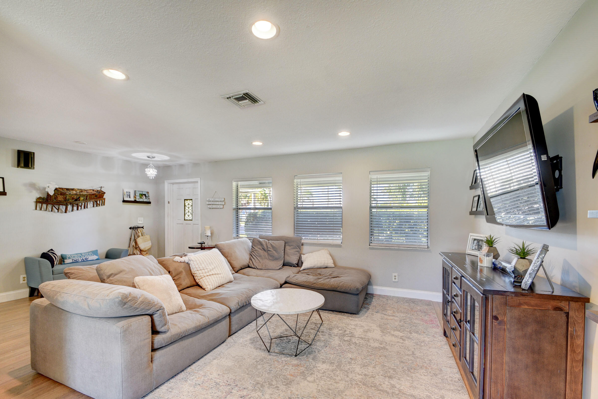 1414 Cormorant Road Delray Beach, FL 33444 - Photo 16 of 44 07_house (7)