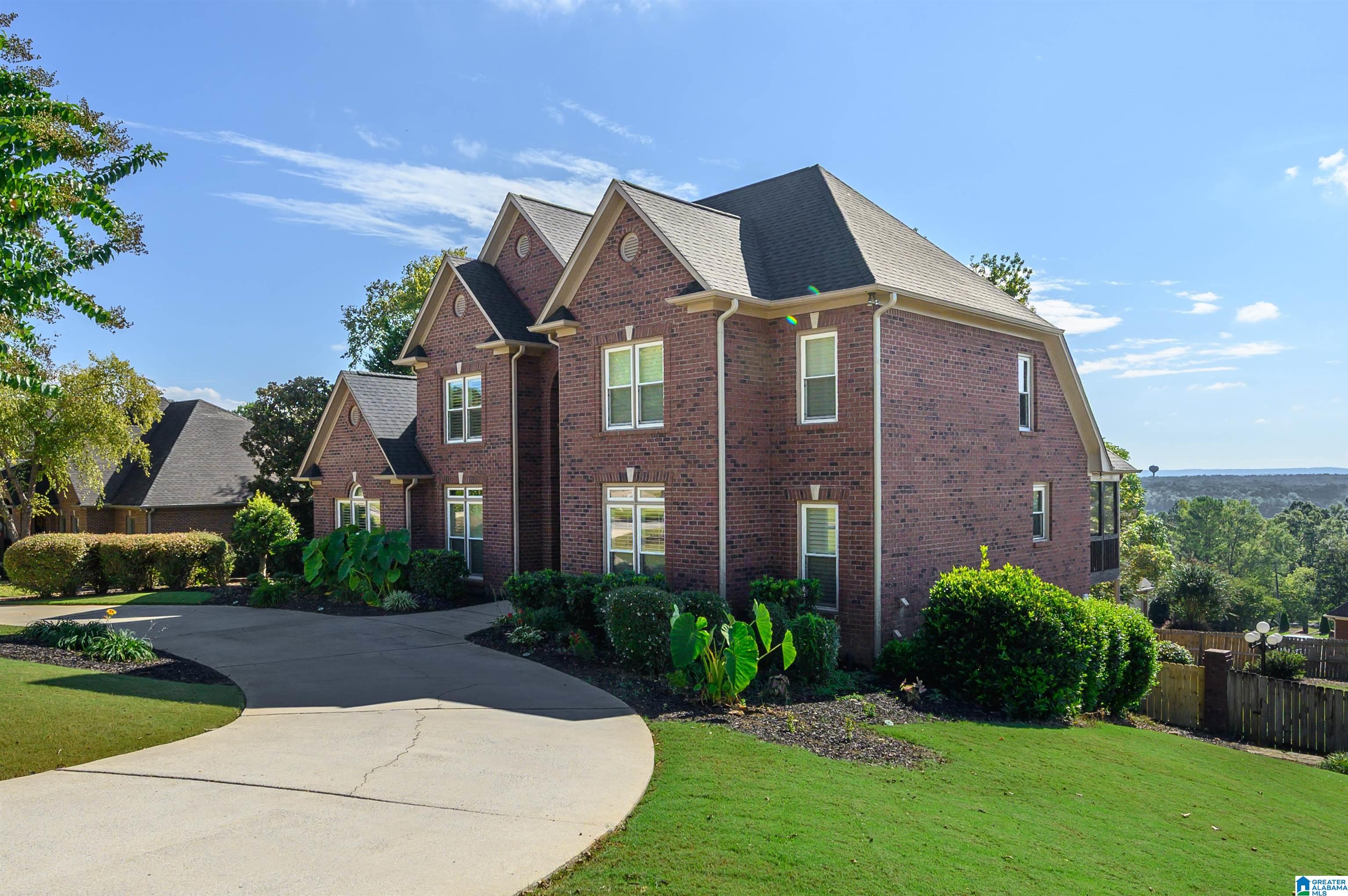470 Woodward Road Trussville, AL 35173 - Photo 2 of 64