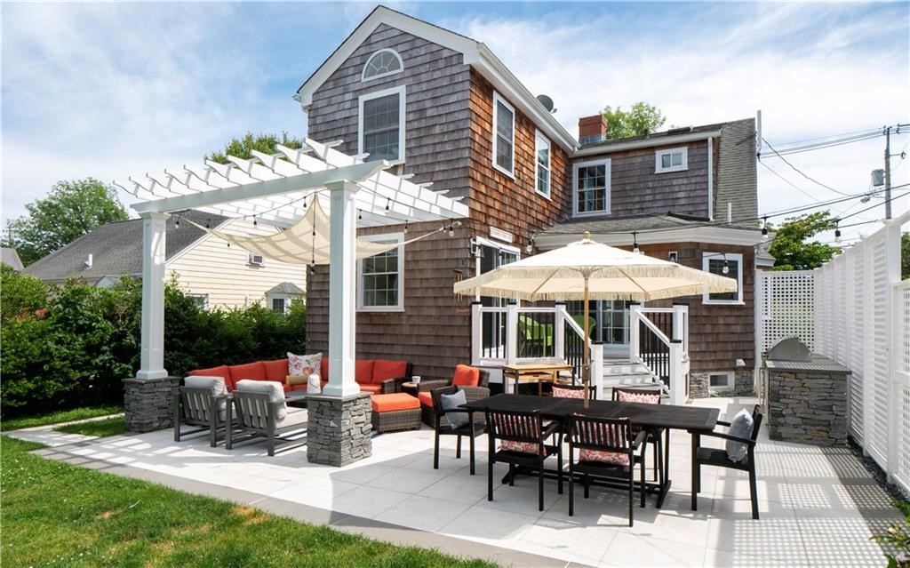 122 Ruggles Avenue Newport, RI 02840 - Photo 48 of 50