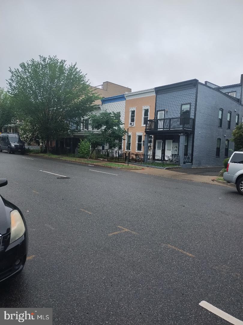 1718 Independence Avenue Southeast Washington, DC 20003 - Photo 2 of 33 Exterior Side to Alley