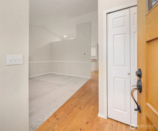 $3,400 | 22009 Southeast 277th Street, Maple Valley, WA 98038