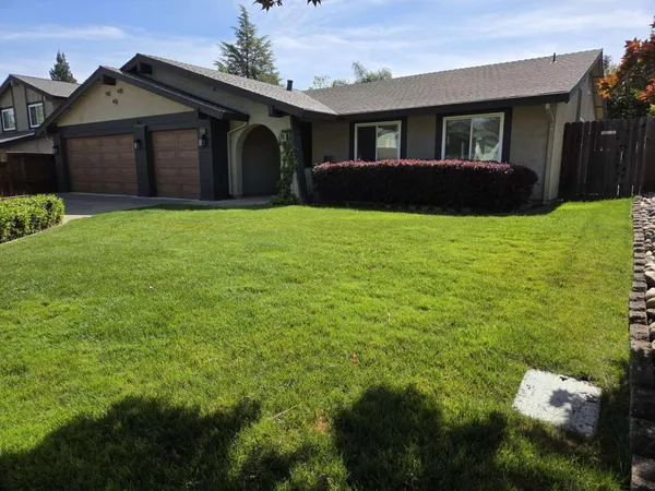 $624,999 | 8328 Canyon Oak Drive, Citrus Heights, CA 95610