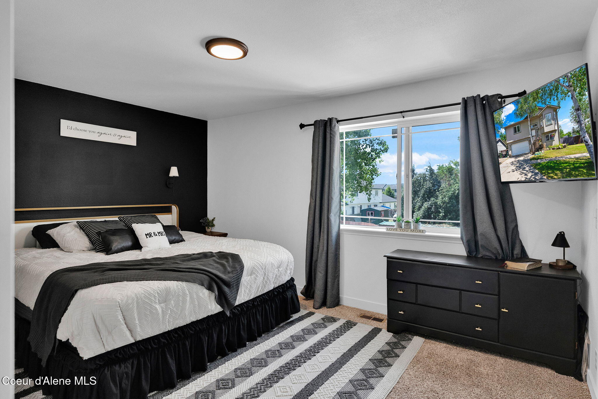 1150 North Townsend Loop Post Falls, ID 83854 - Photo 17 of 59 Bedroom 1