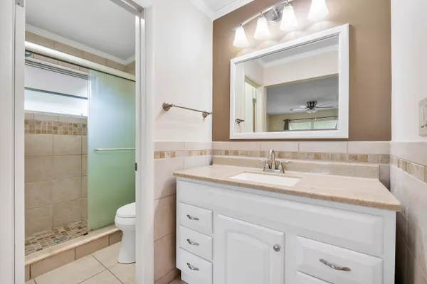 $162,500 | 212 West High Point Terrace, Unit A, Delray Beach, FL 33445