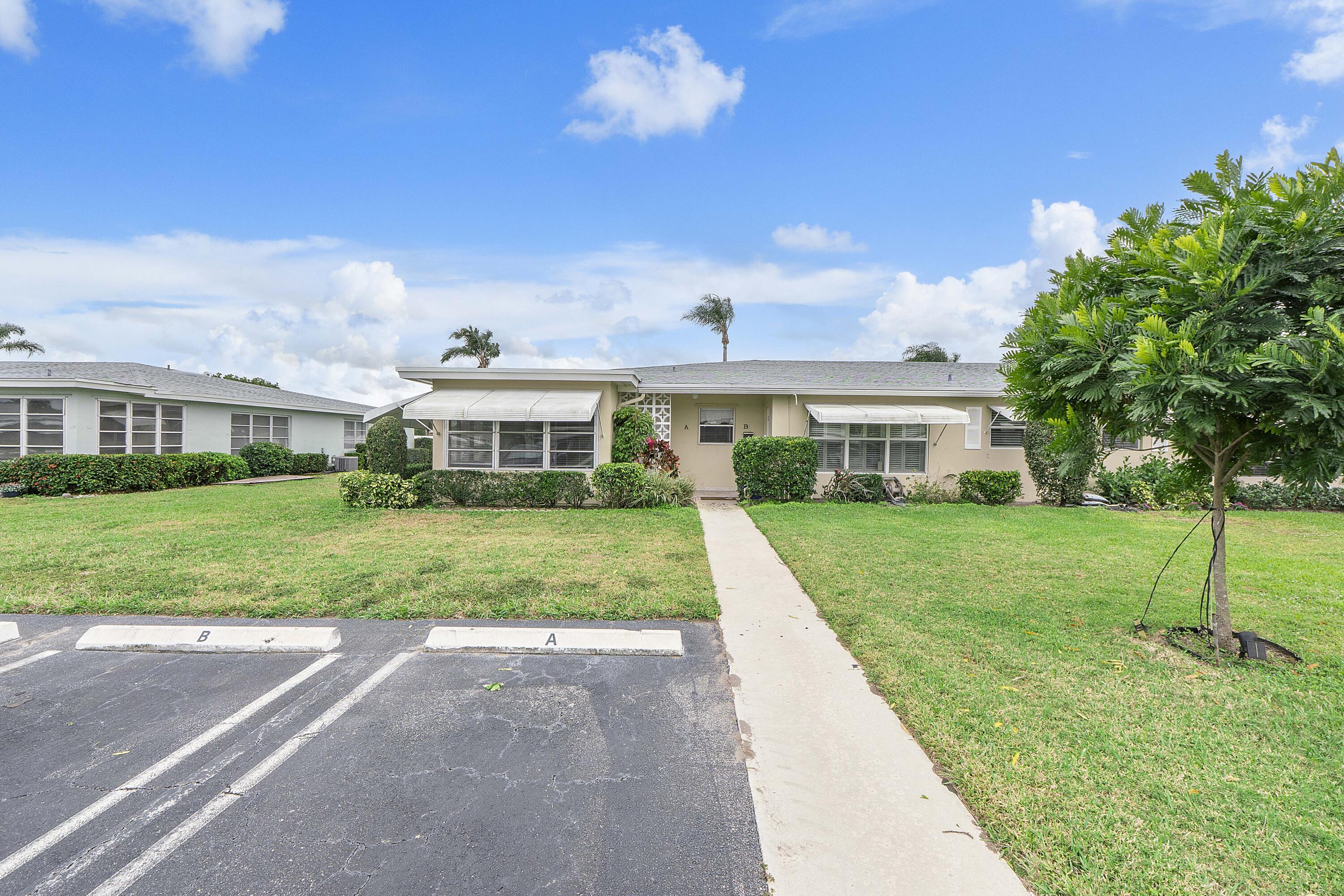212 West High Point Terrace, Unit A Delray Beach, FL 33445 - Photo 2 of 34 212 W High Point Terr unit A_002