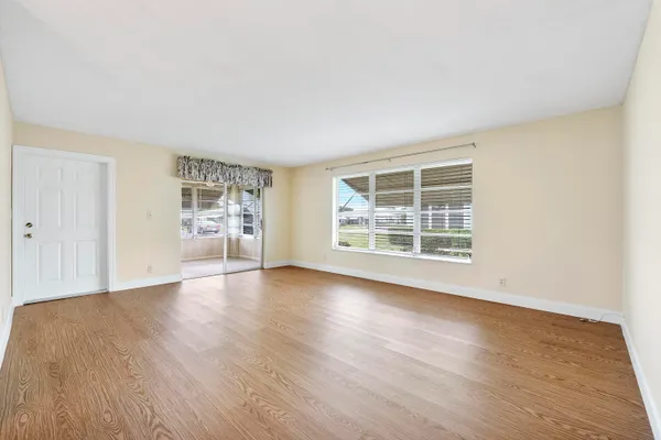 $162,500 | 212 West High Point Terrace, Unit A, Delray Beach, FL 33445