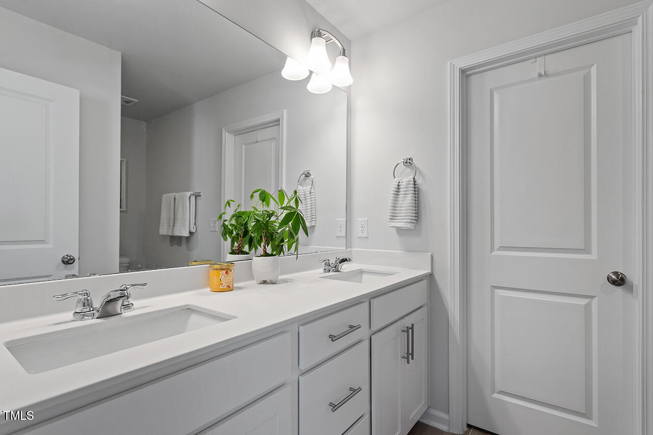 2532 Chert Lane Raleigh, NC 27610 - Photo 28 of 37 2532 Chert Lane_33