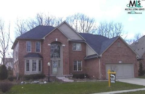 952 Grovecrest Rochester, MI 48307 - Photo 1 of 9 794804.JPG