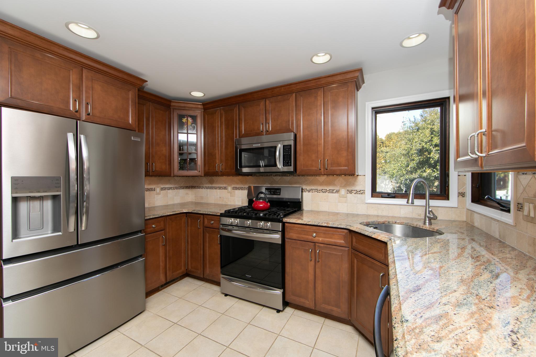 6 Teddington Way Mount Laurel, NJ 08054 - Photo 15 of 57