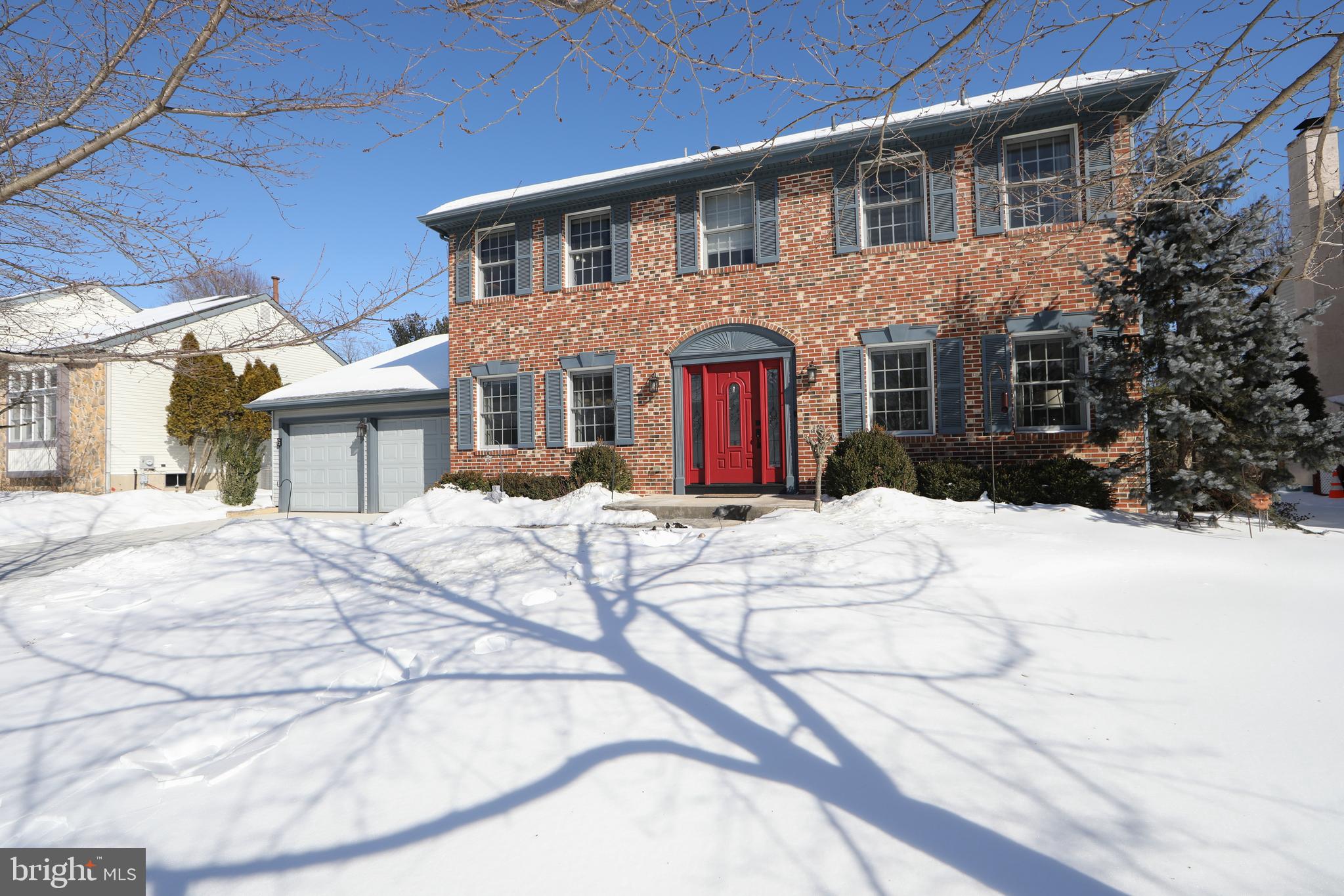 6 Teddington Way Mount Laurel, NJ 08054 - Photo 2 of 57 2 Car Garage