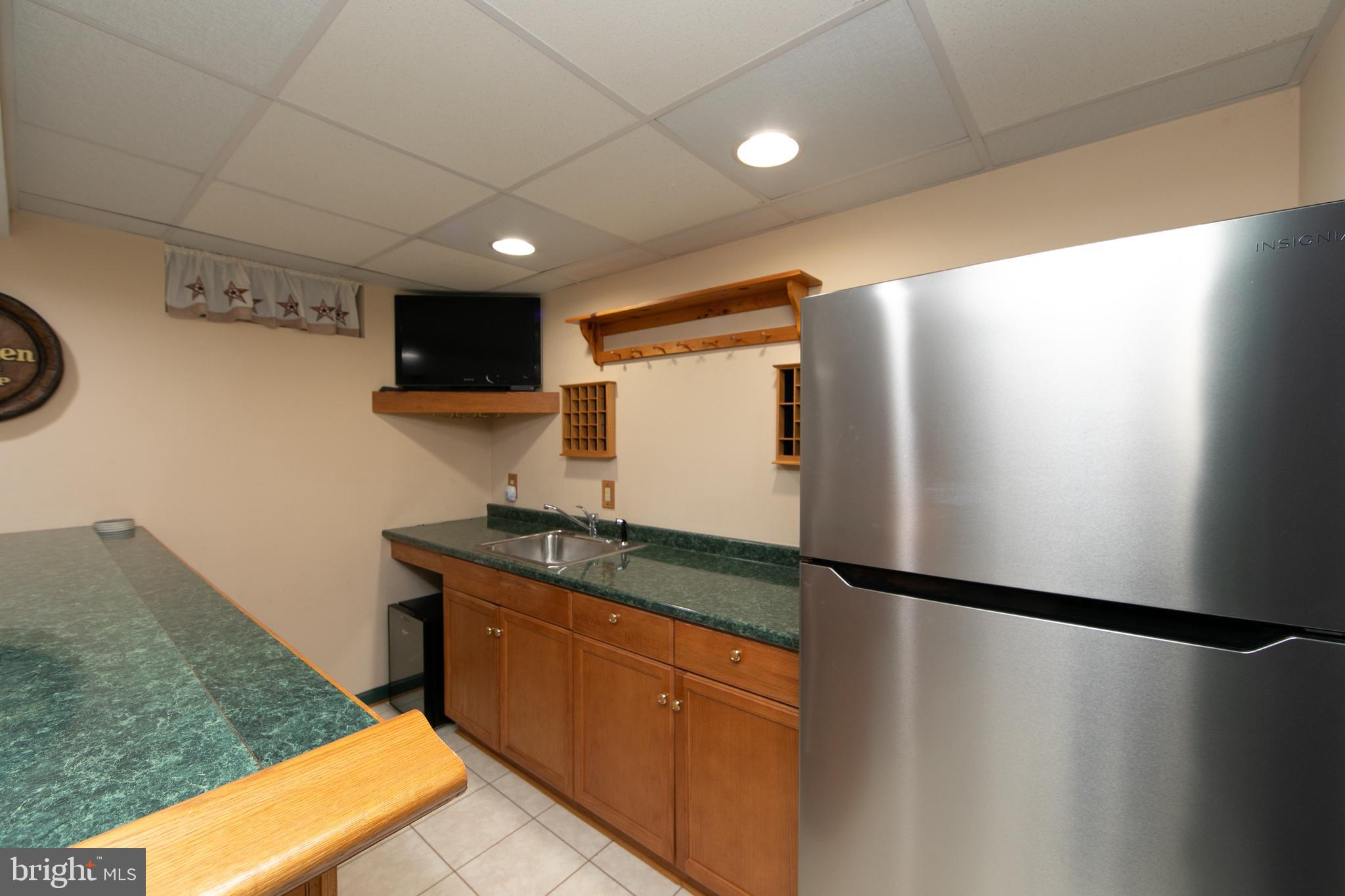 6 Teddington Way Mount Laurel, NJ 08054 - Photo 48 of 57 Finished Basement with custom Bar