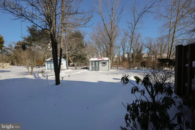 $699,900 | 6 Teddington Way, Mount Laurel, NJ 08054