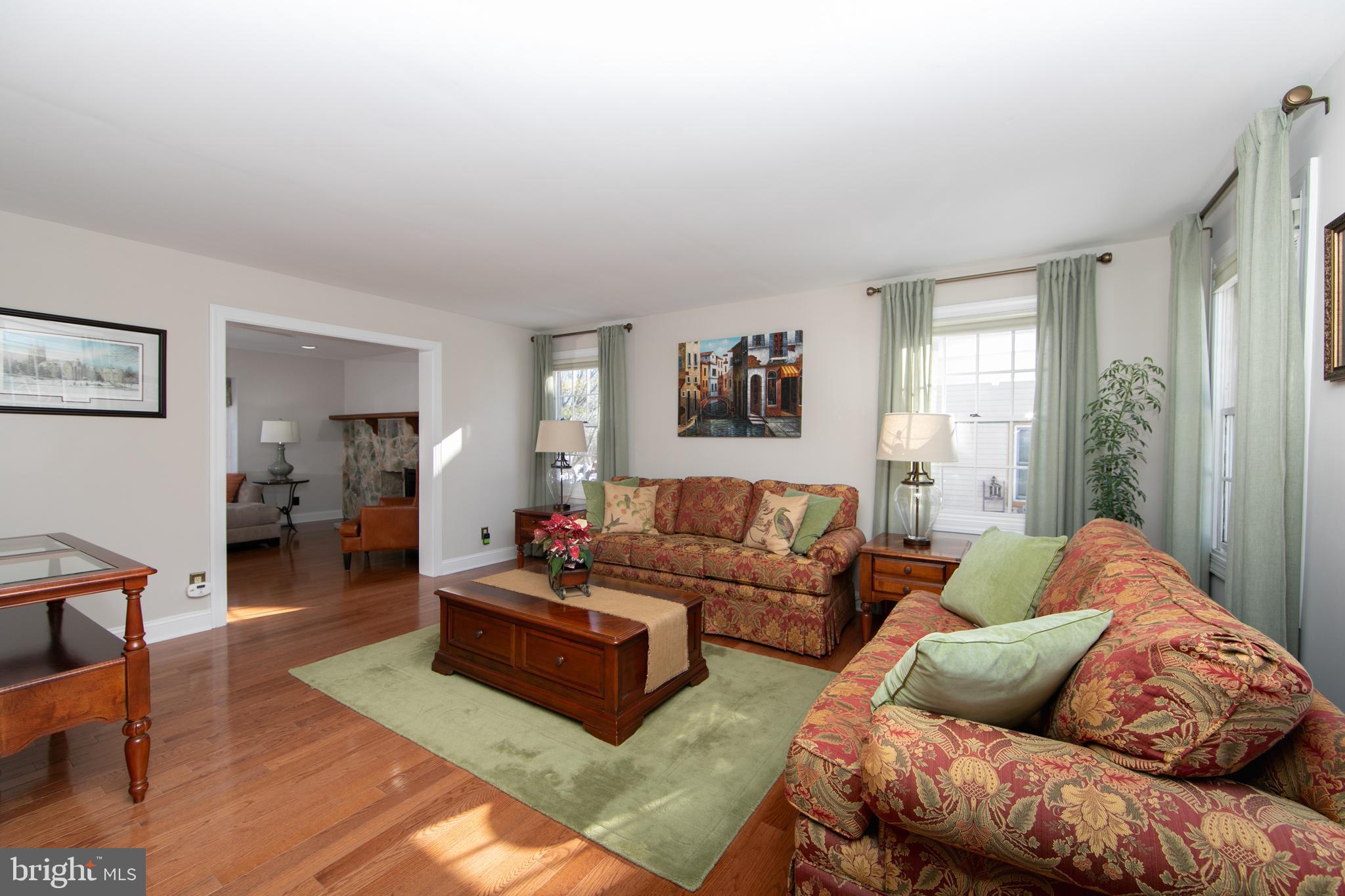 6 Teddington Way Mount Laurel, NJ 08054 - Photo 6 of 57 Formal Living Room