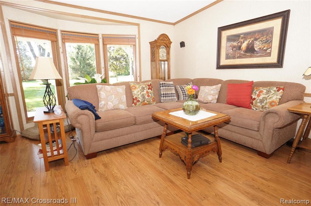 48370 Hull Road Belleville, MI 48111 - Photo 12 of 48