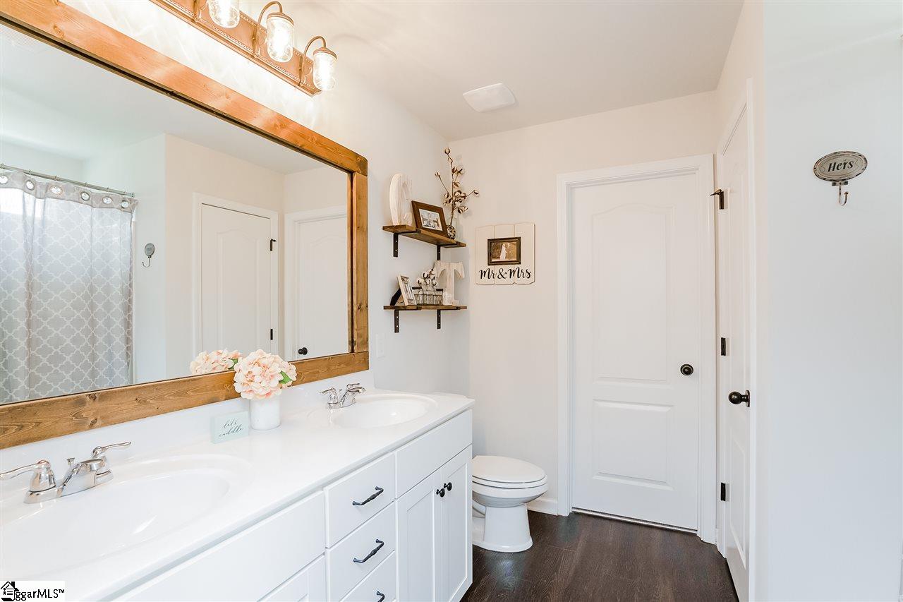 20 Talisker Way Greenville, SC 29607 - Photo 17 of 26 Gallery Image 17