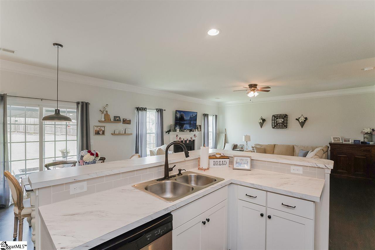 20 Talisker Way Greenville, SC 29607 - Photo 9 of 26 Gallery Image 9