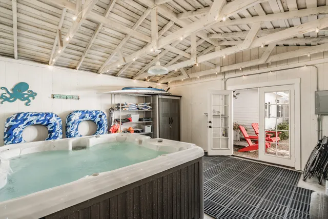 a view of a hallway with retail shop