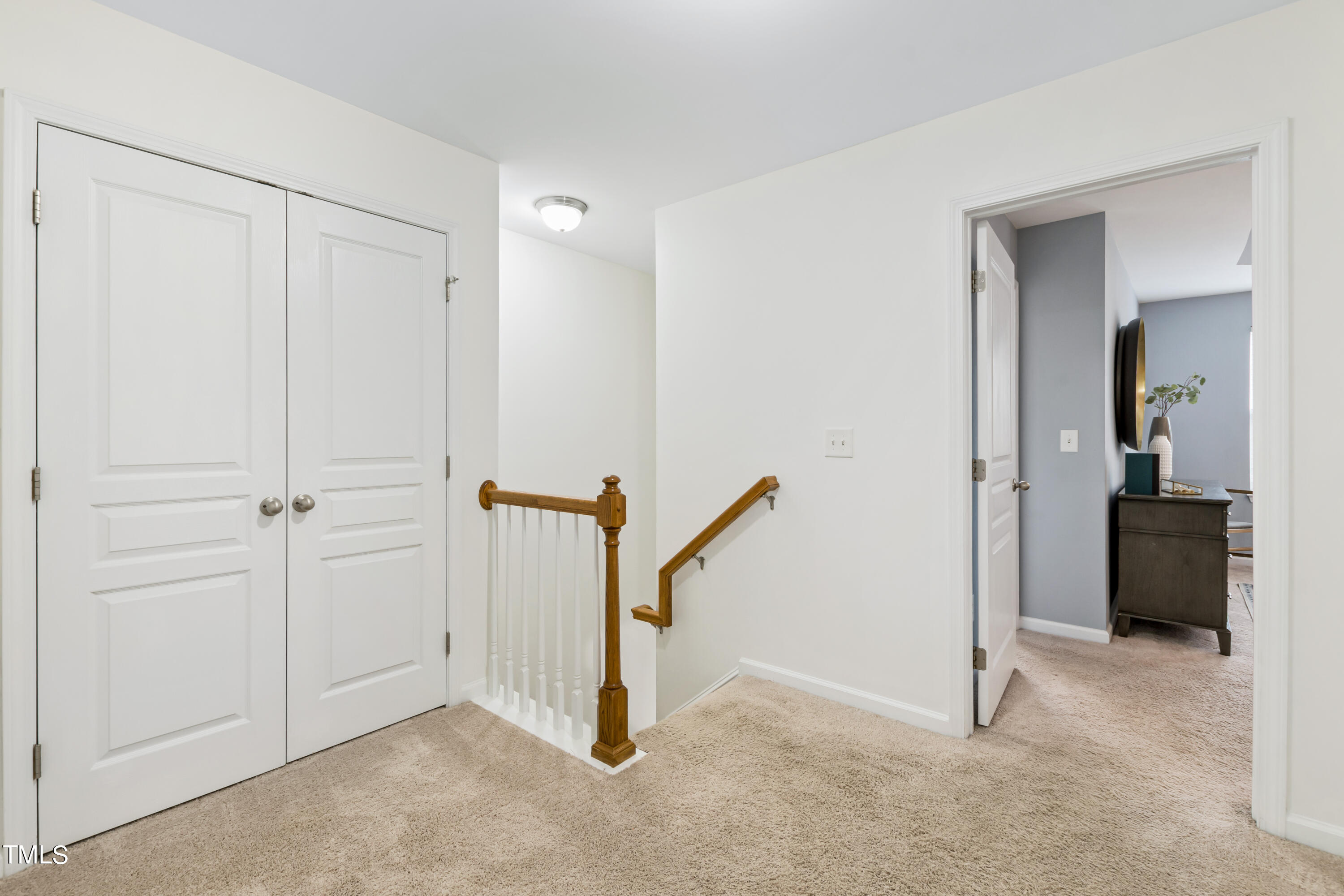 4704 Springerly Lane Raleigh, NC 27612 - Photo 20 of 42 Landing
