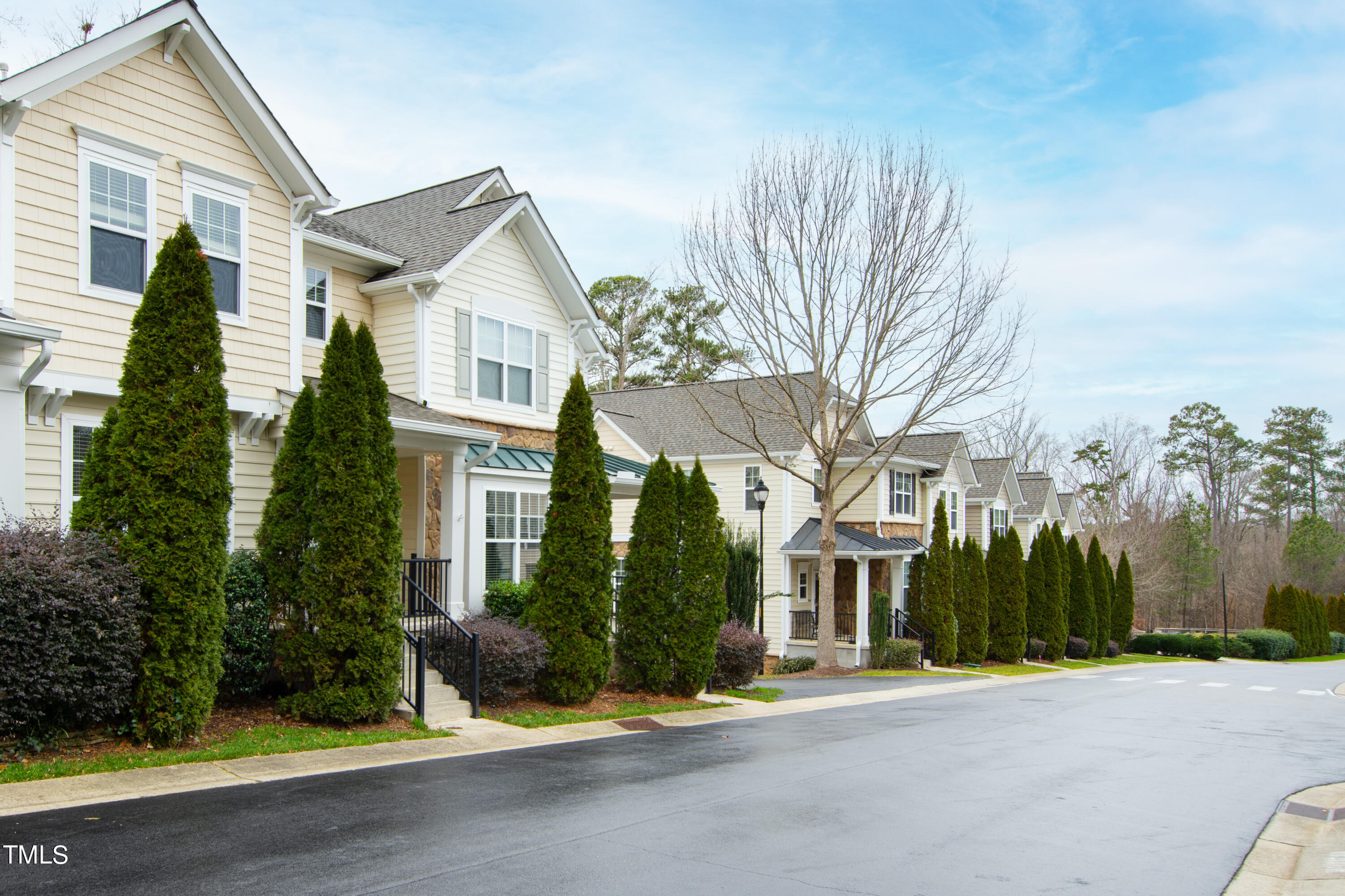 4704 Springerly Lane Raleigh, NC 27612 - Photo 4 of 42 Front 4