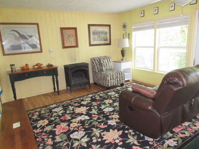 90 Riverside Lane Irvine, PA 16329 - Photo 20 of 47 Sitting room overlooking the river
