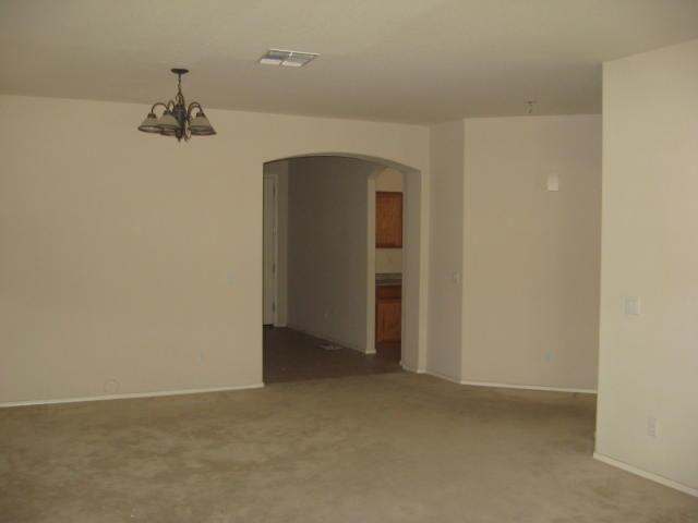 6762 West Rowel Road Peoria, AZ 85383 - Photo 3 of 19 LR DR 2
