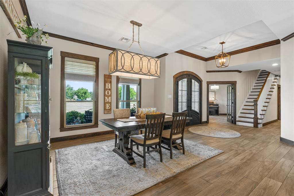 918 Coxs Oak Valley Road Waco, TX 76705 - Photo 4 of 40