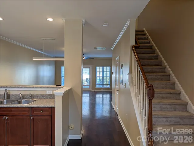 $1,800 | 522 Jetton Street, Davidson, NC 28036