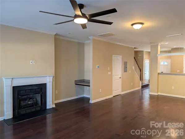 $1,800 | 522 Jetton Street, Davidson, NC 28036