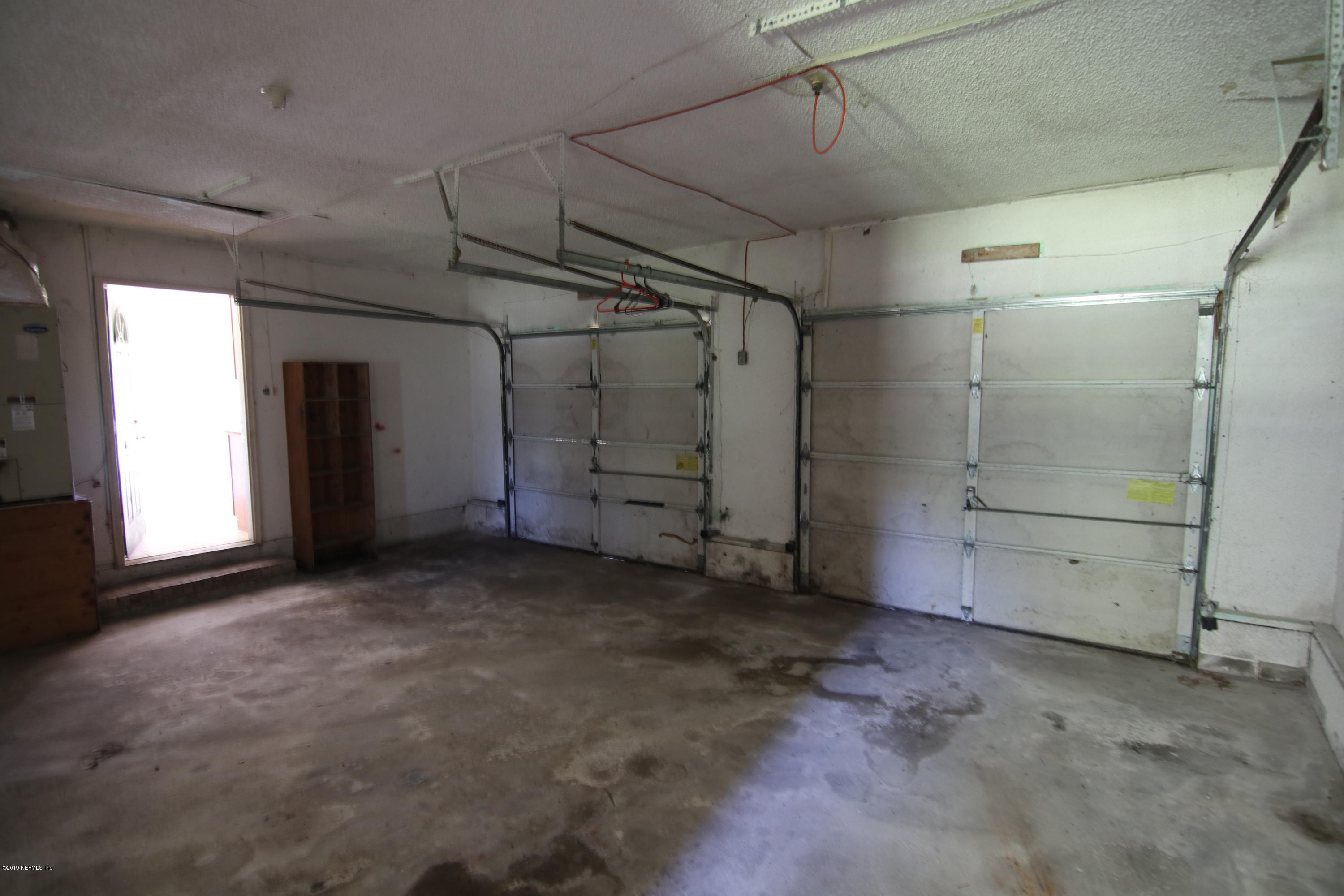 54344 Hurst Road Callahan, FL 32011 - Photo 36 of 55 a view of a garage