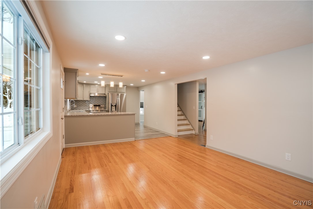 5986 Smith Road Cicero, NY 13212 - Photo 11 of 48