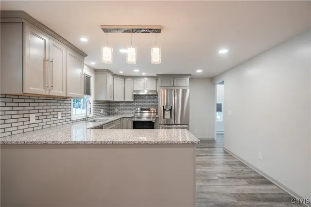 $299,900 | 5986 Smith Road, Cicero, NY 13212