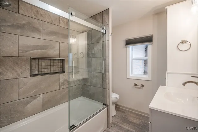 $299,900 | 5986 Smith Road, Cicero, NY 13212