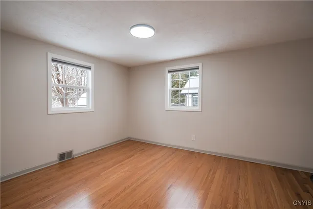 $299,900 | 5986 Smith Road, Cicero, NY 13212