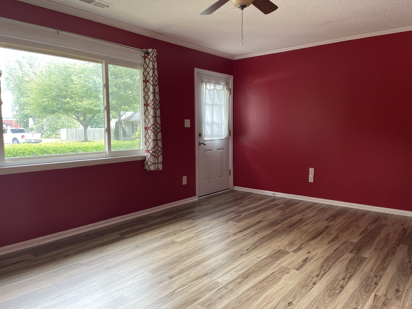 2026 Melba Place Peru, IL 61354 - Photo 3 of 12