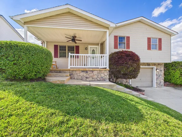 $320,000 | 13665 Wesley Drive, Logan, OH 43138