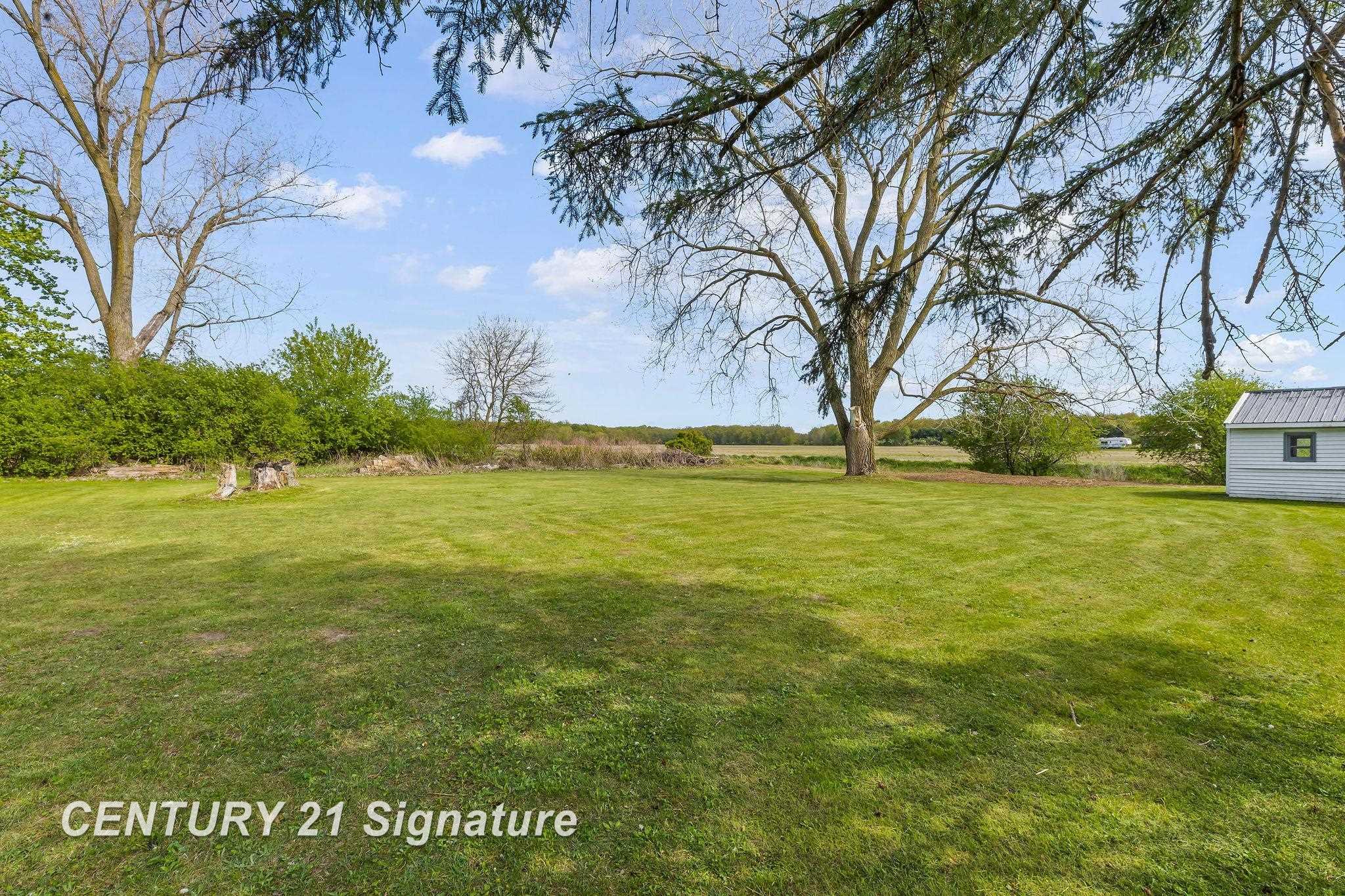 1005 South Meridian Road Merrill, MI 48637 - Photo 28 of 36