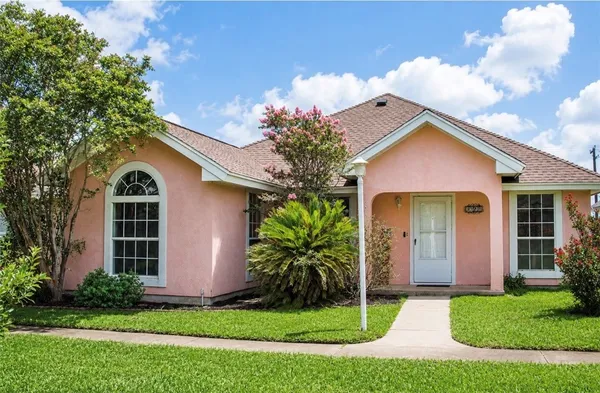 $215,000 | 2303 Capri Drive, Ingleside, TX 78362