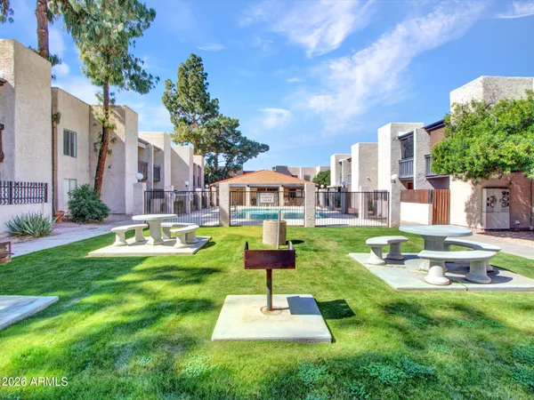 $225,000 | 1927 East Hampton Avenue, Unit 212, Mesa, AZ 85204
