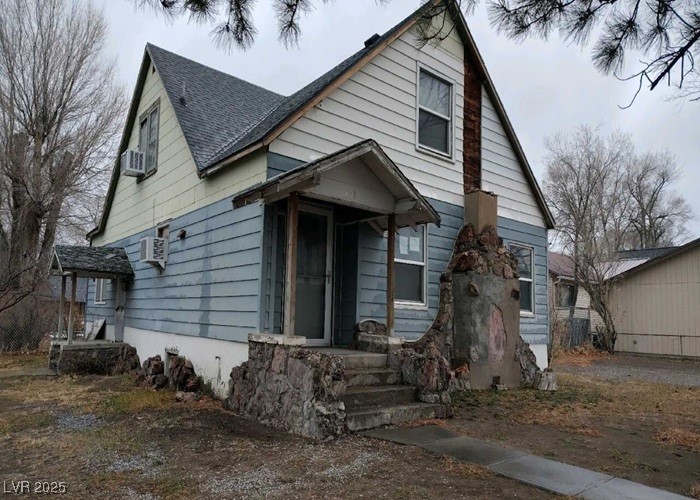 403 4th Street Wells, NV 89835 - Photo 2 of 14