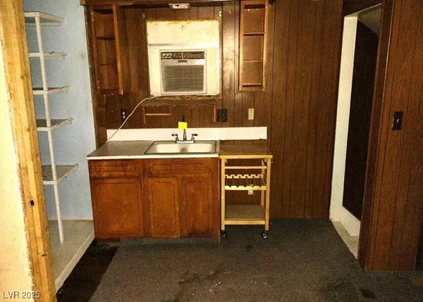 $90,600 | 403 4th Street, Wells, NV 89835