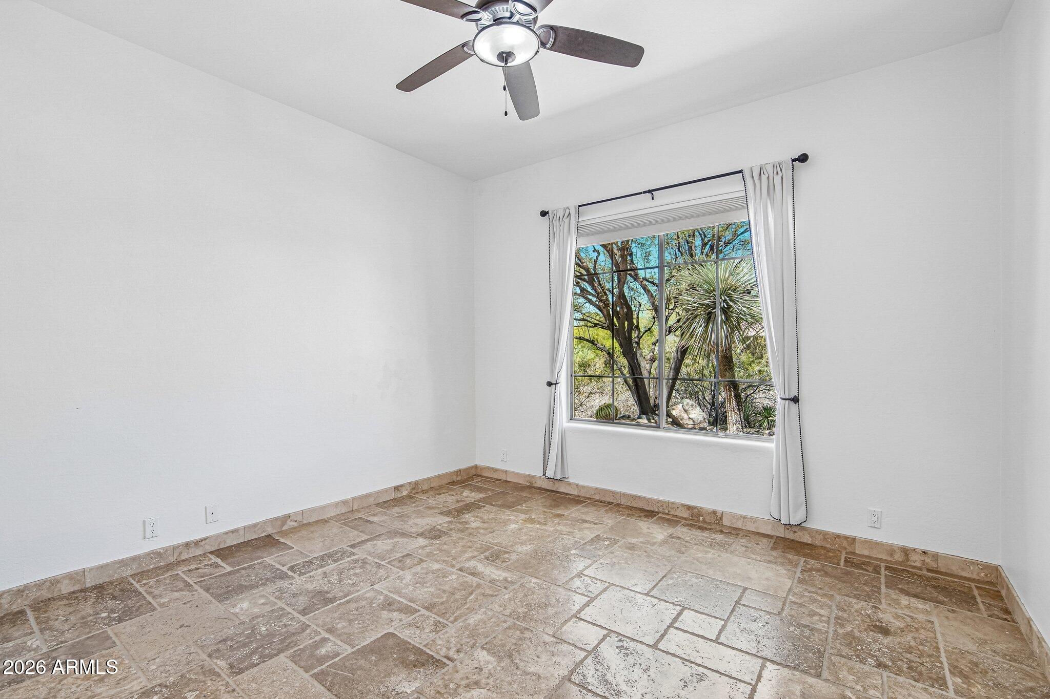 8143 East Arroyo Seco Road Scottsdale, AZ 85266 - Photo 22 of 41
