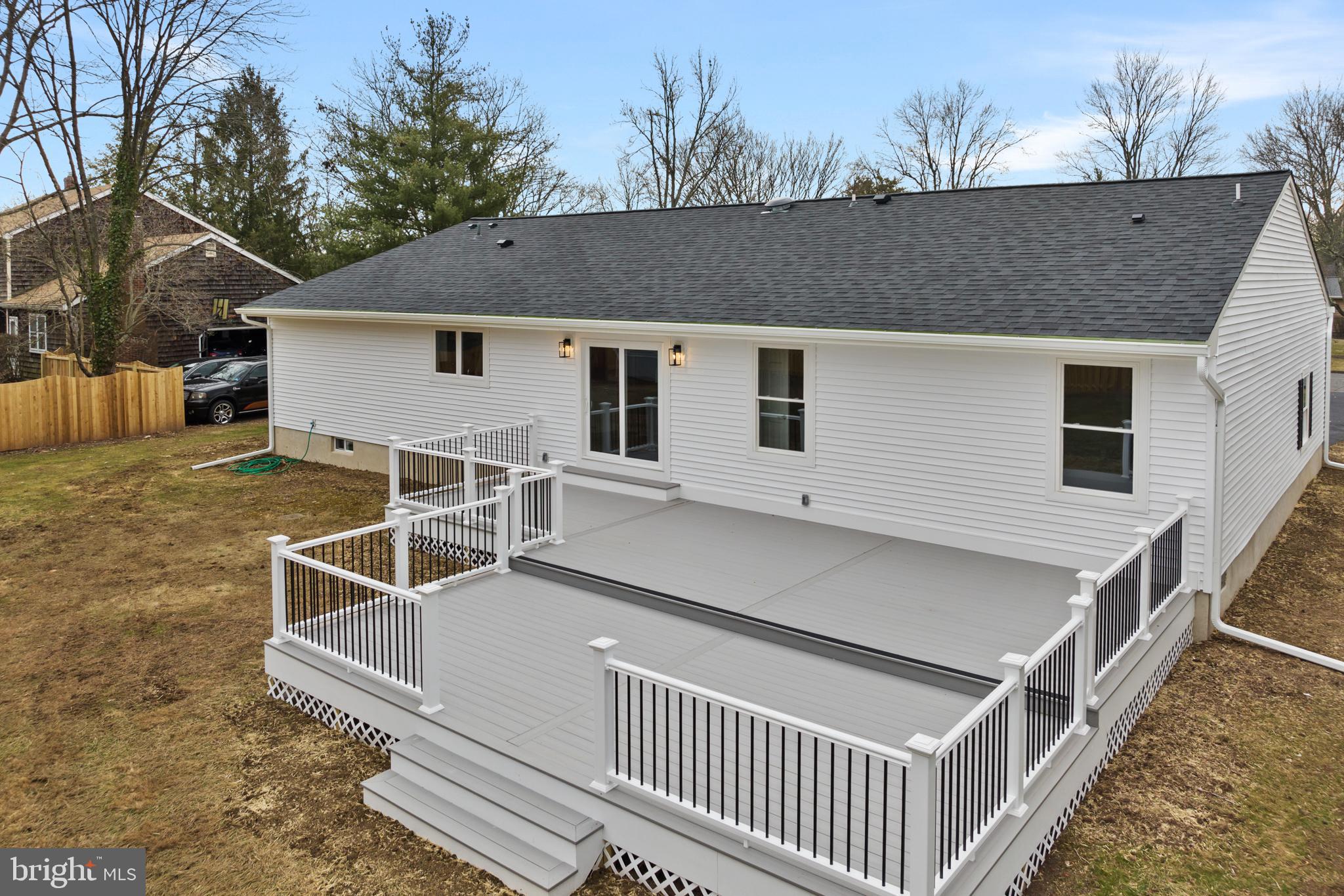 106 Palmer Road Pennington, NJ 08534 - Photo 28 of 42 2 level deck