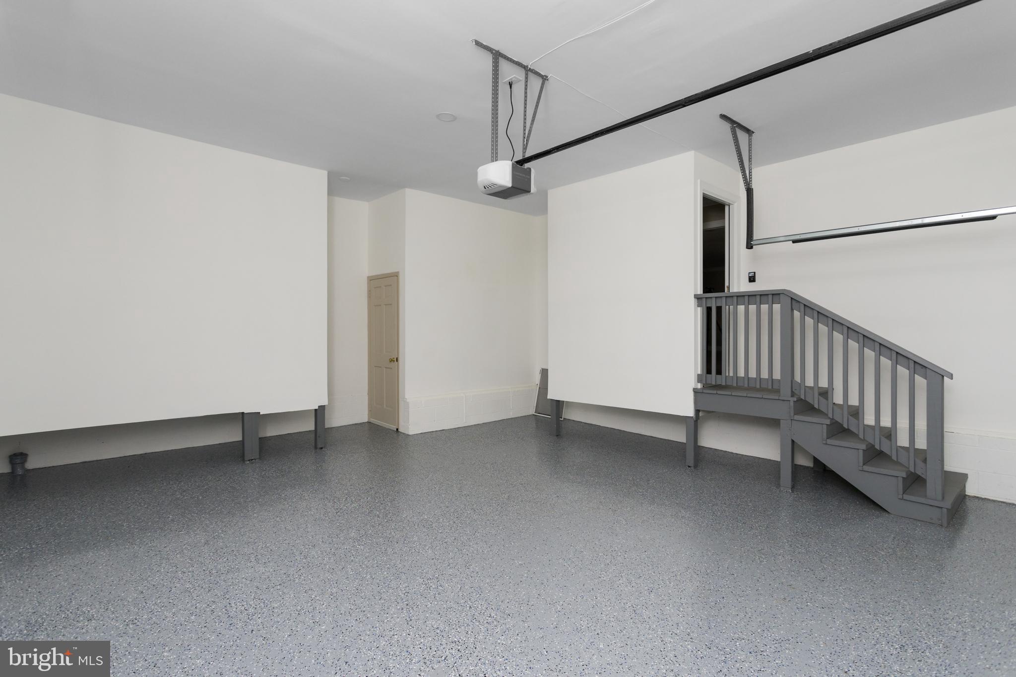 106 Palmer Road Pennington, NJ 08534 - Photo 30 of 48 Garage